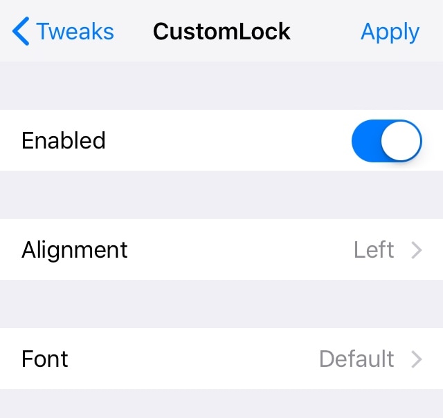 CustomLock memungkinkan Anda mempersonalisasi teks layar Kunci iPhone Anda 3