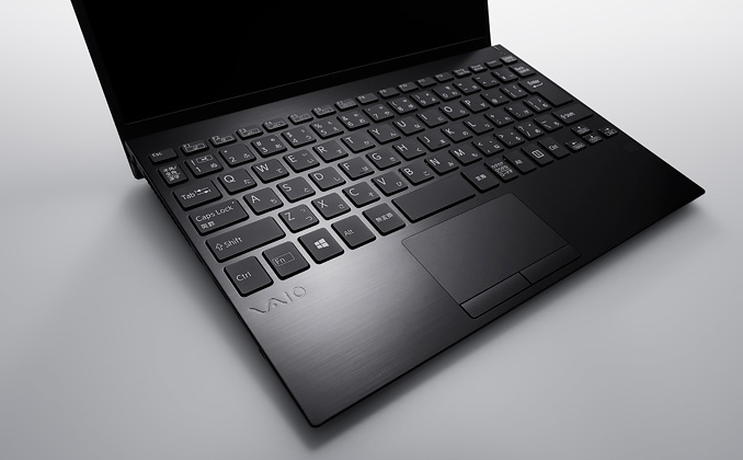 Laptop VAIO 2-Pound 12,5-Inch Mengawinkan Dimensi Miniatur & Konektivitas Tetap 2