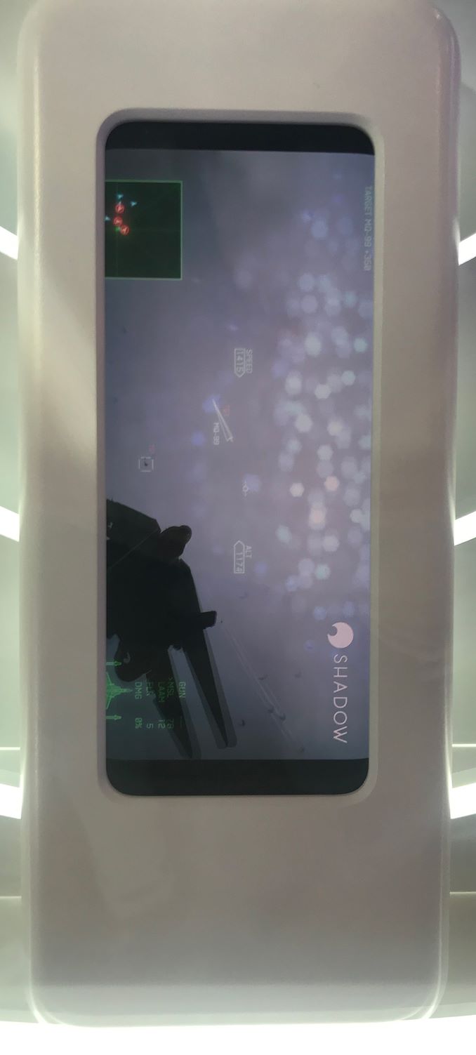 OnePlus 5G Prototype: Living Large 4