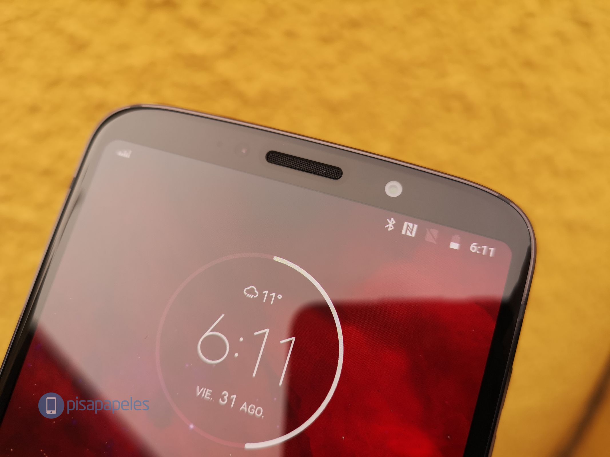 تحقق من Motorola Moto Z3 Play 3 "width =" 2133 "height =" 1600