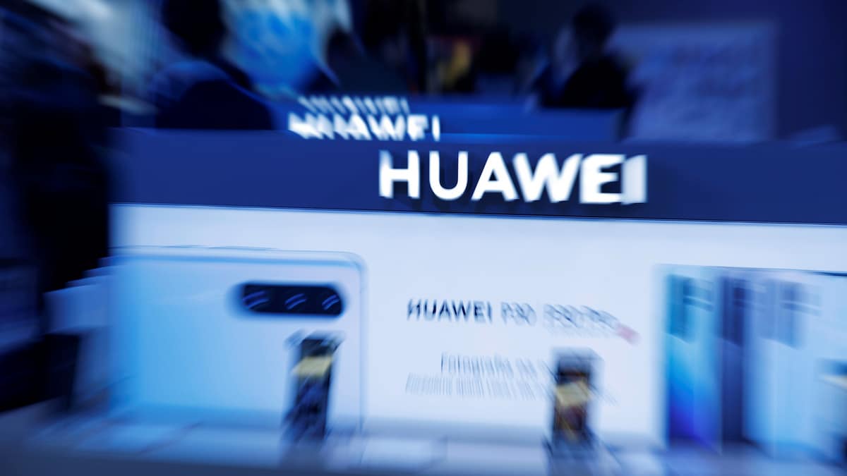 Huawei Outsells Smartphone Rivals in China, Tightens Market Grip Amid US Spat: Canalys