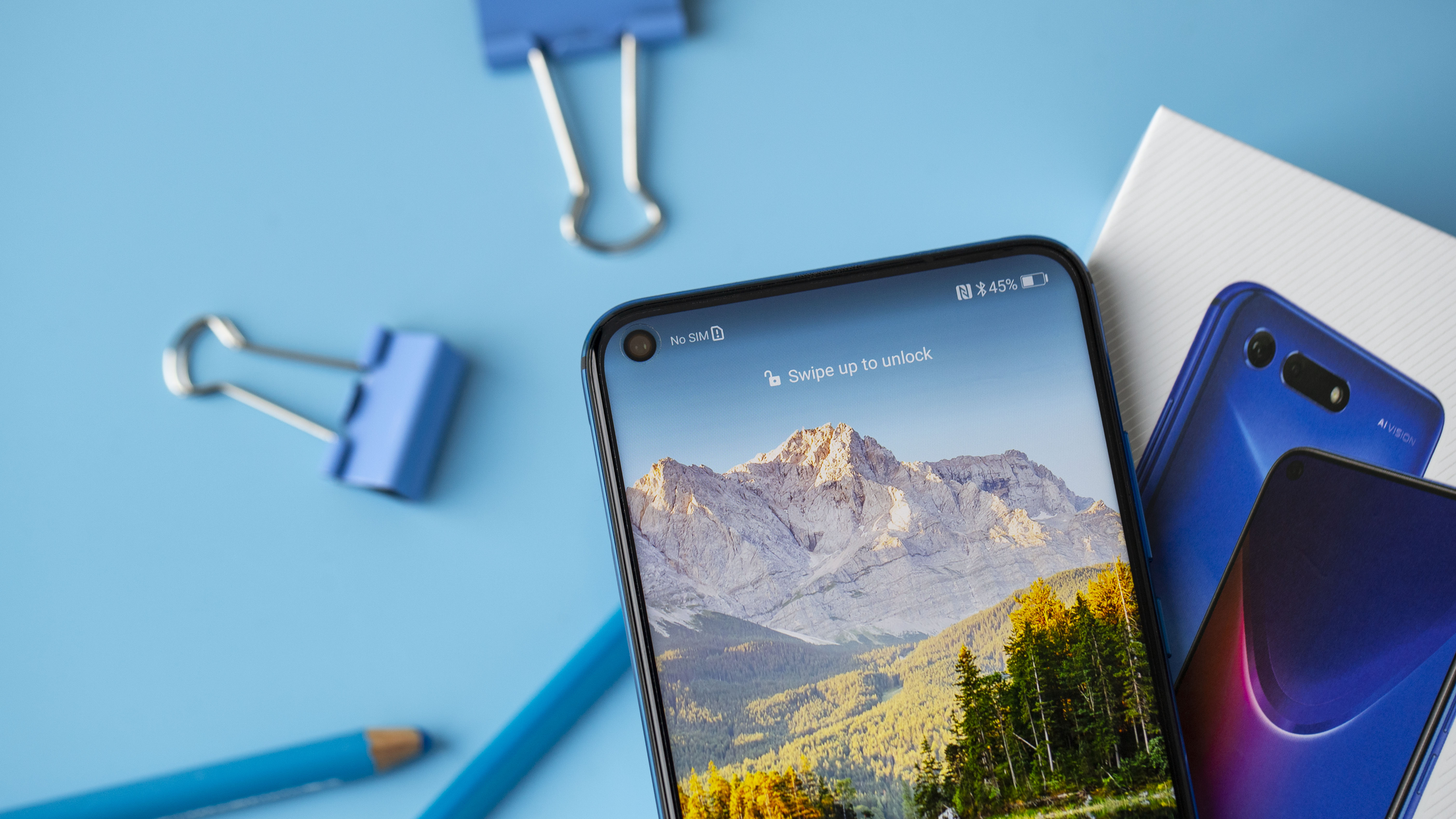 Sementara Honor maju dengan kecepatan penuh, Apple sedang berjuang untuk benar-benar memasuki 2019
