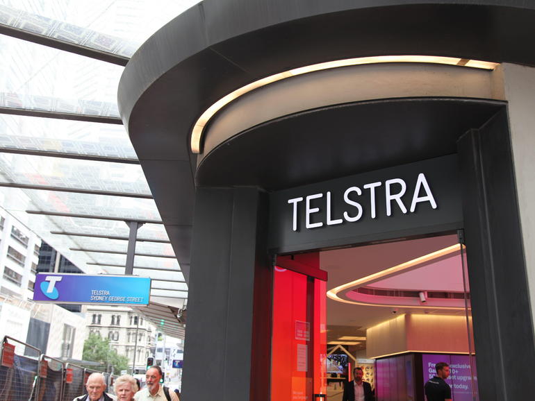 Telstra meningkatkan jaringan transmisi ke minimum 100Gbps