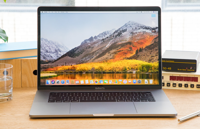 Apple Ulasan MacBook Pro (2018) 15-inci 5