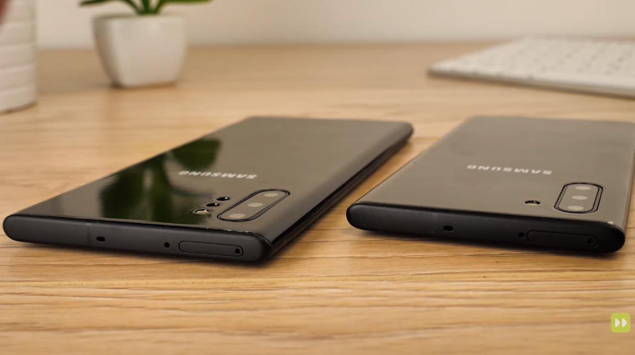         Телефон выглядит стильно, привлекательно и во многом идентичен прошлогоднему. Galaxy Note    9
