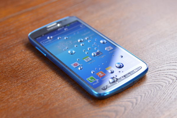 Samsung Galaxy S4 Aktif, Alternatif yang Kasar 2