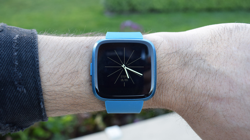 Penawaran Fitbit terbaik untuk Agustus: Pelacak kebugaran murah dan jam tangan pintar "class =" lazyload sebaris kolom