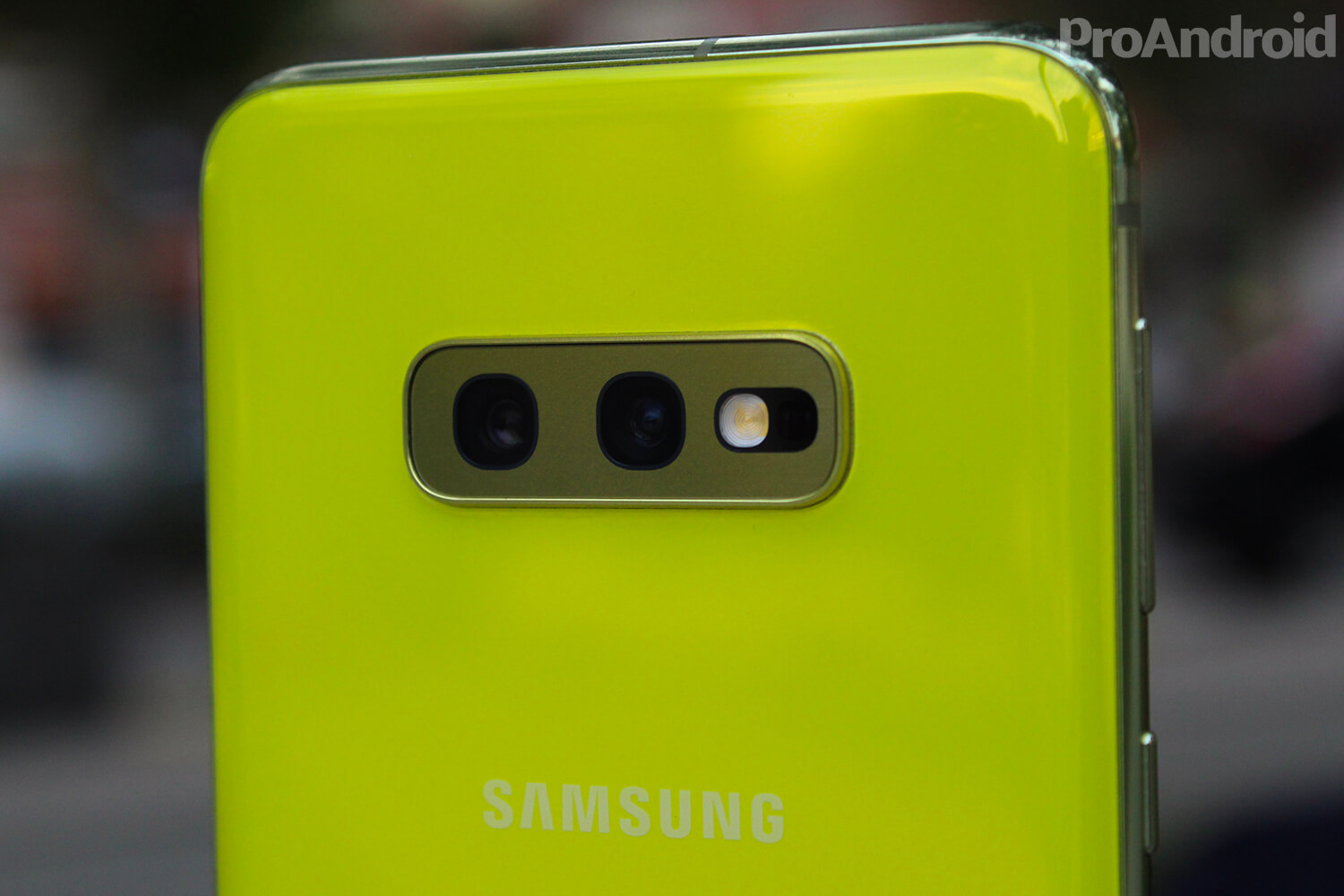 Обзор Samsung Galaxy S10e, обзор с особенностями и мнениями 9