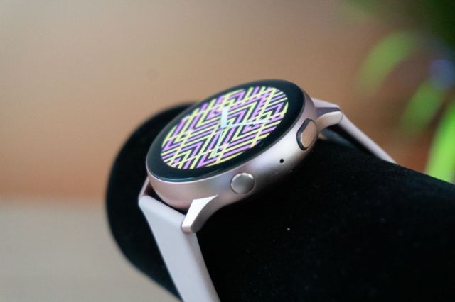 Đây là một chiếc đồng hồ thông minh màn hình tròn được làm đúng cách.