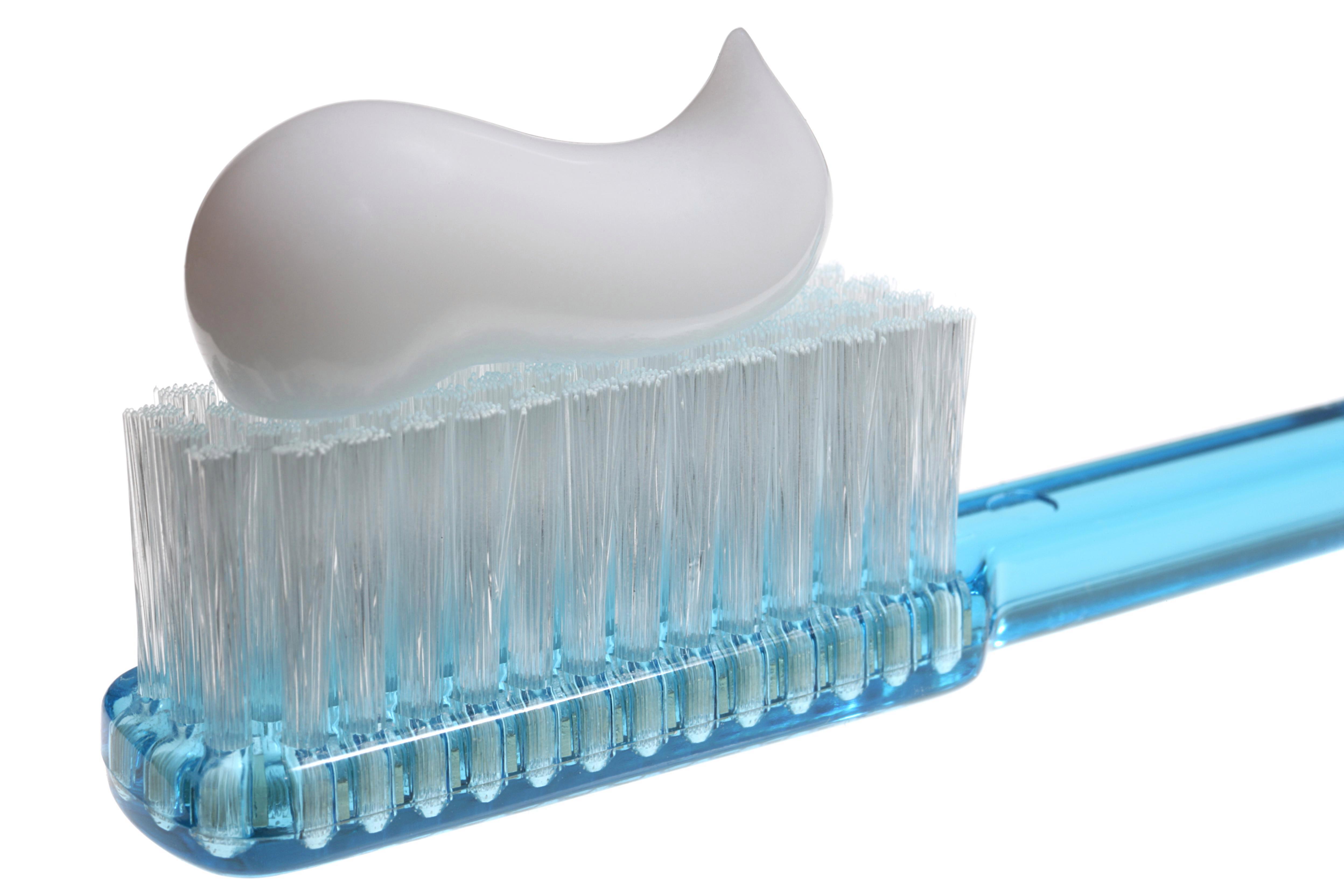   Tandkräm ger dig god andedräkt och döljer repor på din mobiltelefon