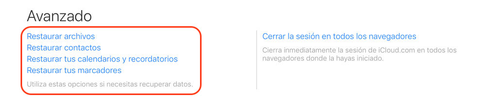 versi web de iCloud untuk kontak pemulihan