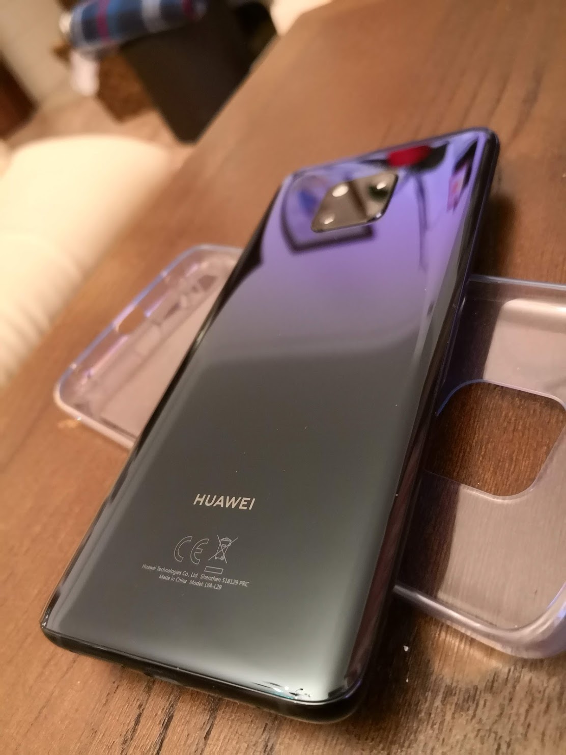 Membelinya Note 10+ atau menunggu Huawei Mate 30 Pro? pertama