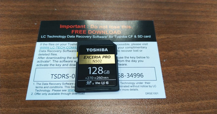 Tinjau kartu memori Toshiba Exceria Pro N502 128 GB 4