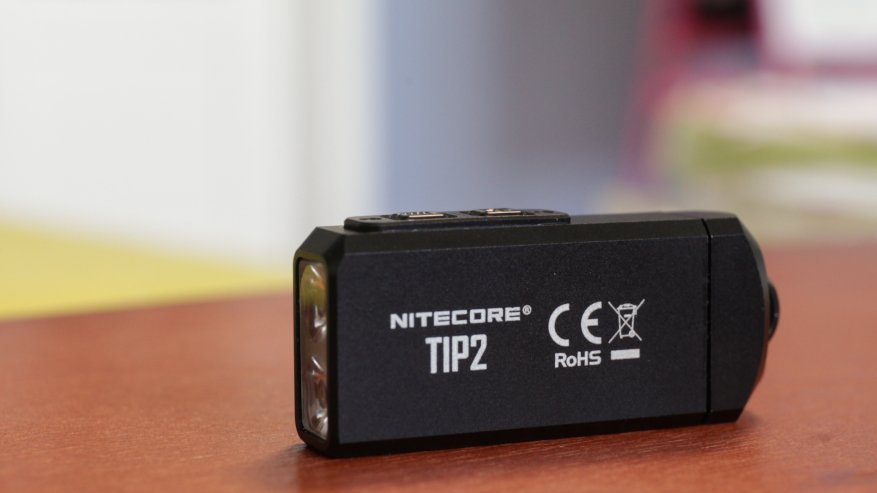Ulasan Nitecore Tip2 720 lumens: Perbandingan dengan Nitecore Tip 4