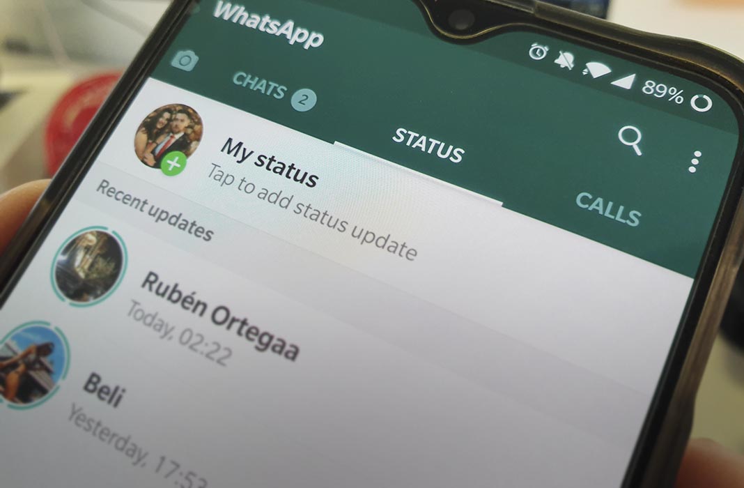 Cara mengunduh status WhatsApp