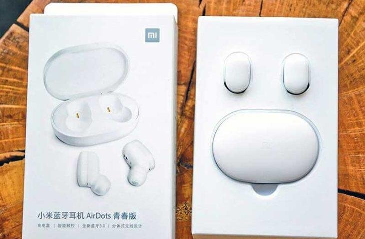 Headphone nirkabel dengan Aliexpress: Ulasan headphone Xiaomi Mi AirDots 1