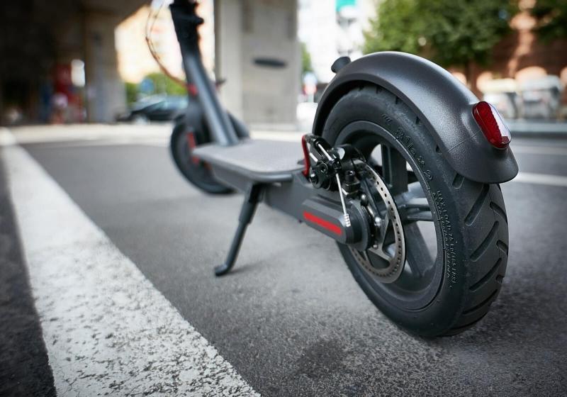 Segway-Ninebot mengumumkan e-scooter yang dapat mendorong dirinya sendiri kembali ke stasiun pengisian daya