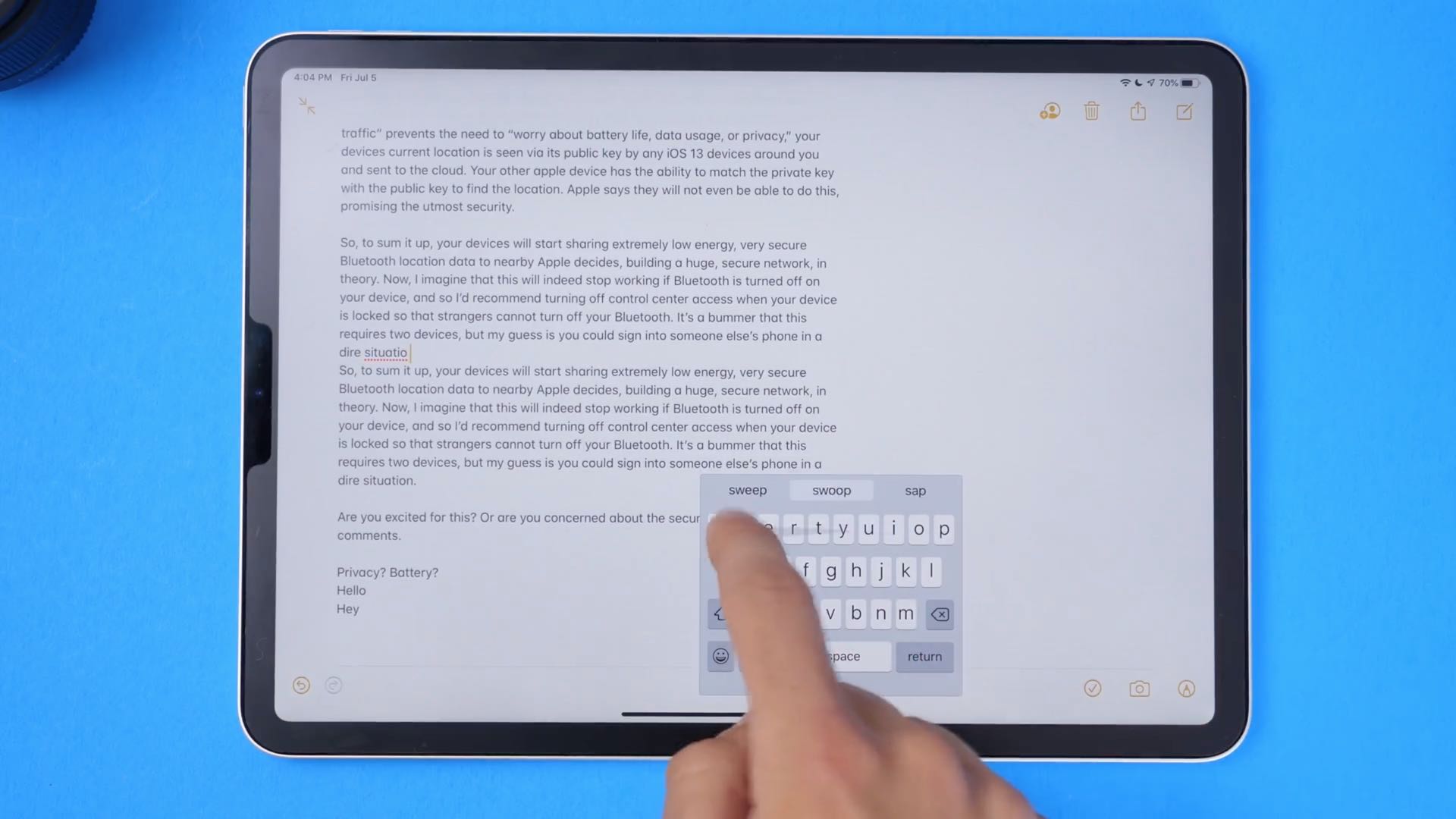Keyboard gesek iPad - QuickPath