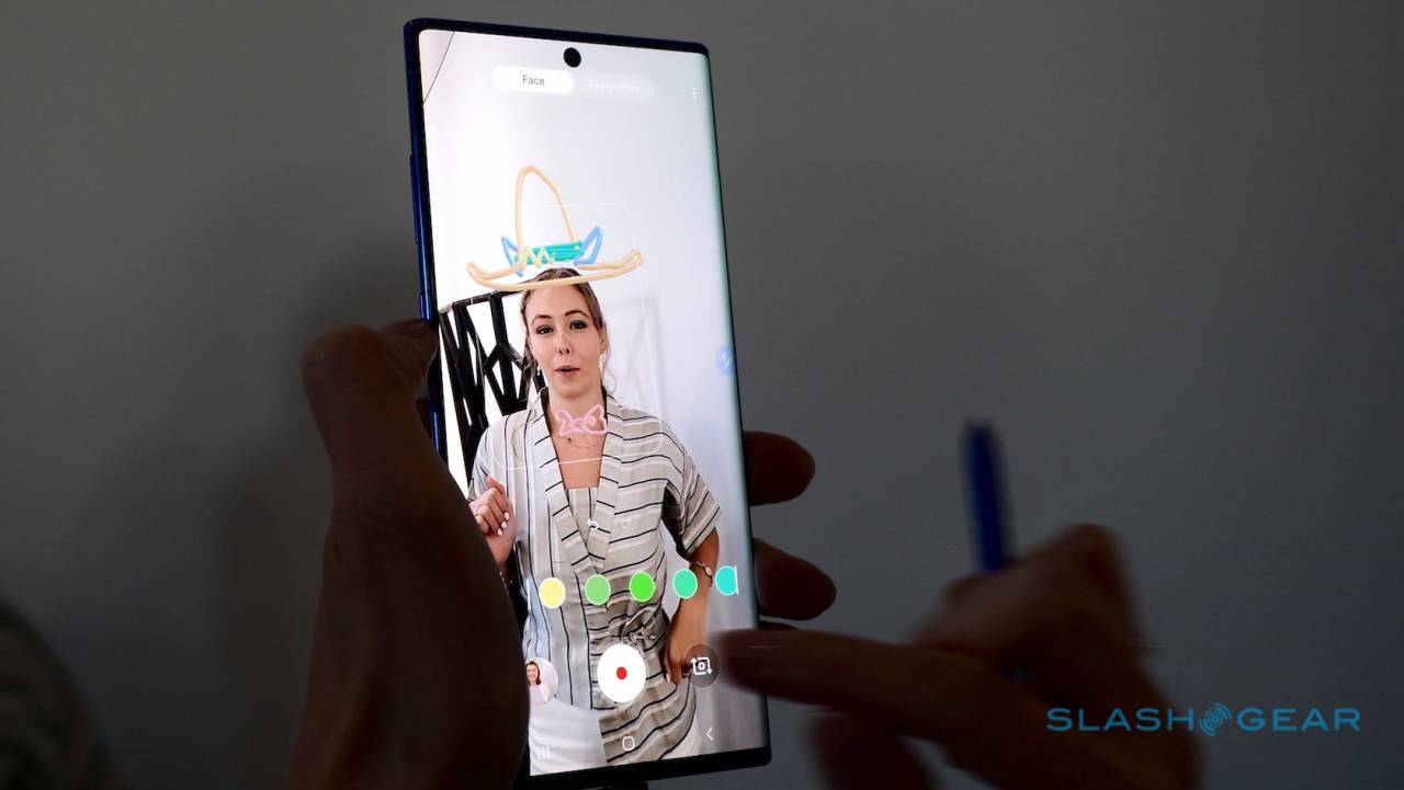 Samsung Galaxy Note    10+ Comentarios: Diferencia hecha Plus 9