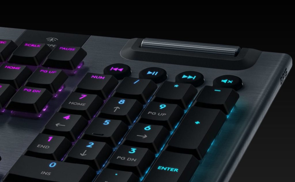 Logitech G915 Keyboard Gaming Mekanis Nirkabel