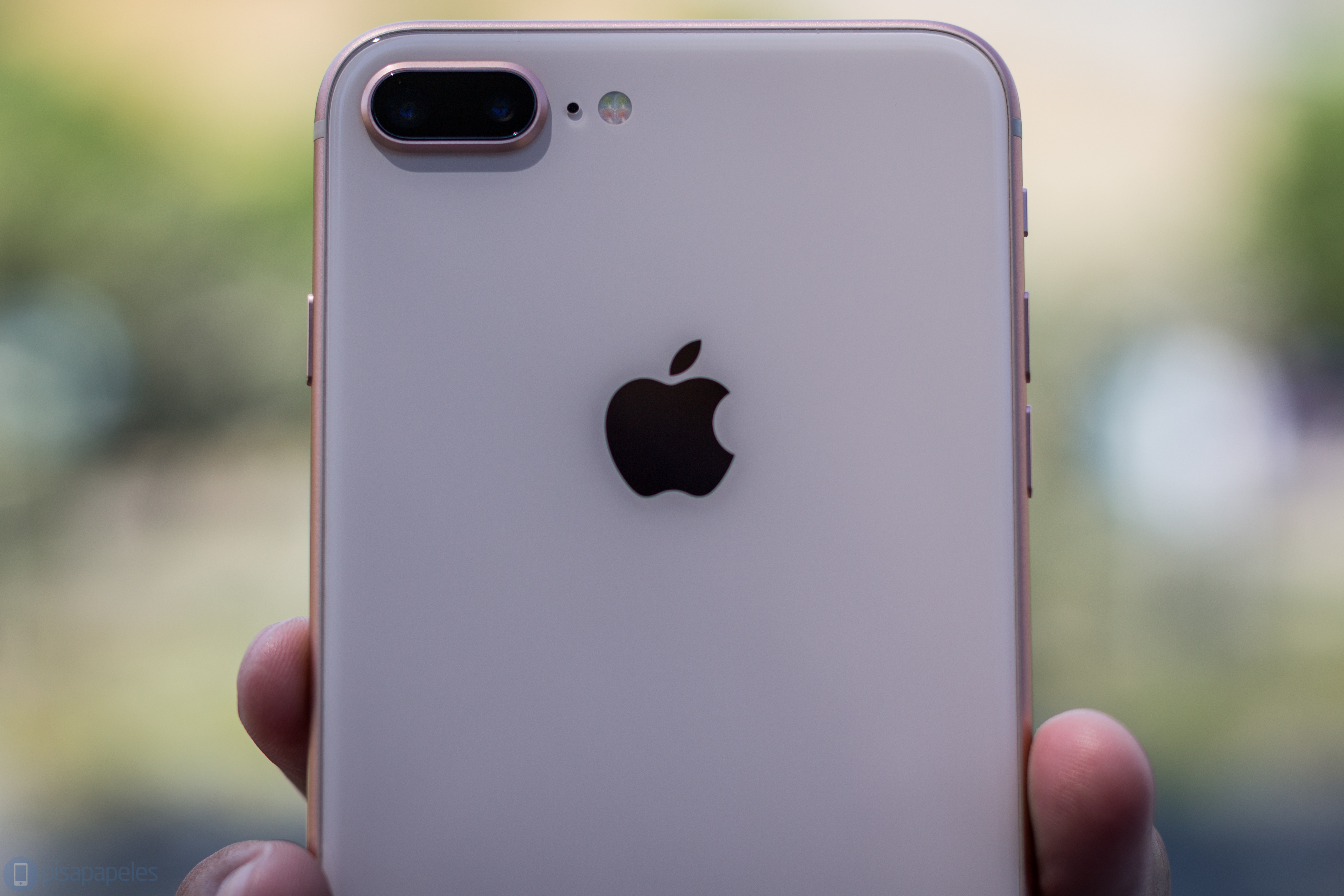Bình luận Apple iPhone 8 Thêm 6"width =" 4272 "height =" 2848