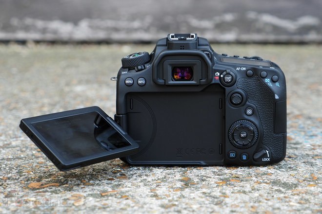 Ulasan awal Canon EOS 90D: 'Master kelas menengah' kembali dengan resolusi tambahan 4