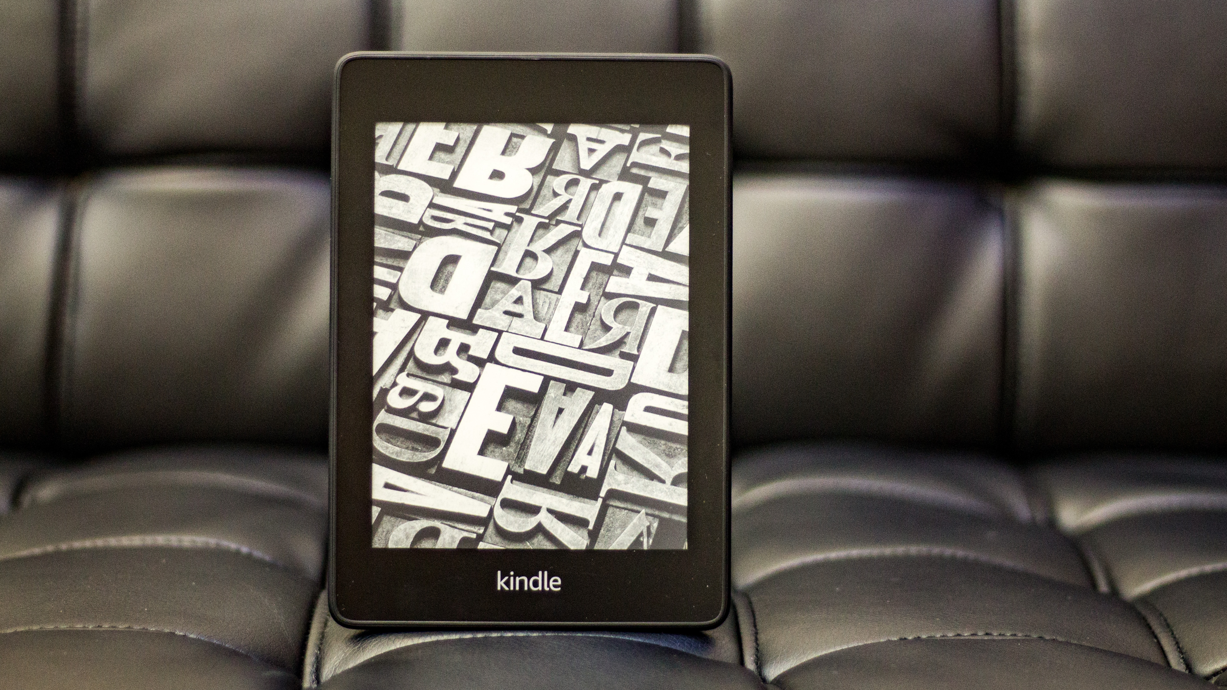 Amazon baru saja memangkas harga Kindle Kertas putih