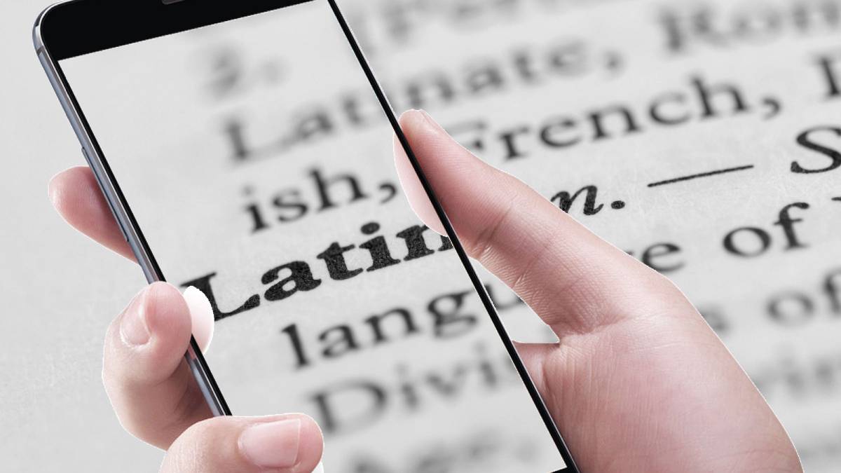 Aplikasi Duolingo mengajarkan Anda untuk berbicara dalam bahasa Latin secara gratis