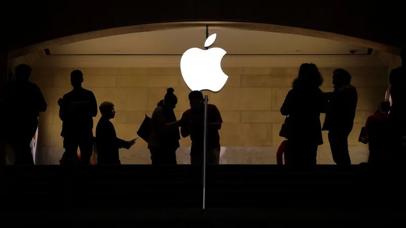 Apple Menuntut Perusahaan Karena Secara Tidak Sah Menjual Salinan Tepat iOS