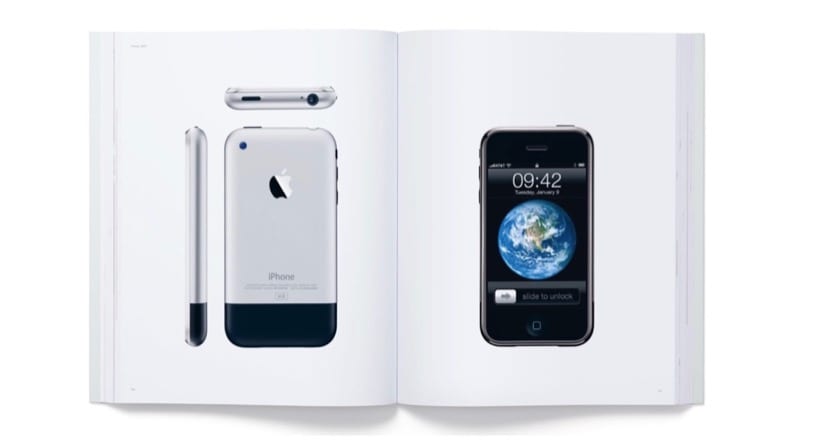 Apple menghapus buku 'Dirancang oleh Apple di California '