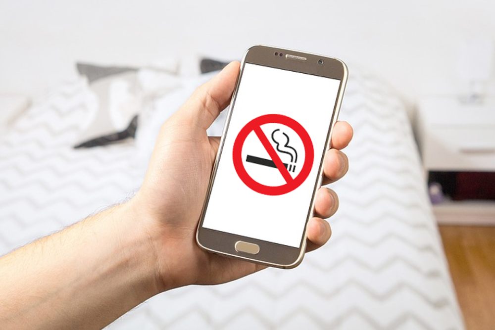 Berhentilah merokok berkat ponsel