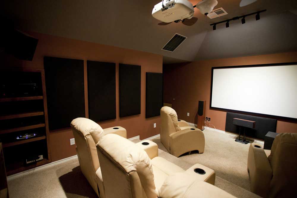 Cara memasang speaker Home Cinema dengan benar