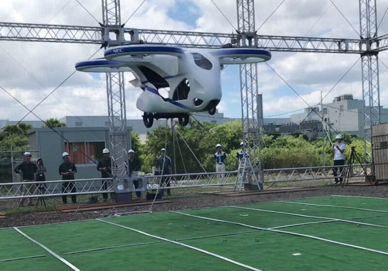 Drone penumpang Jepang terangkat dalam demo singkat