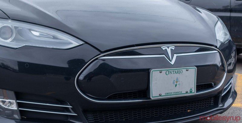 Elon Musk once again hints that Spotify is coming to Tesla vehicles in Canada