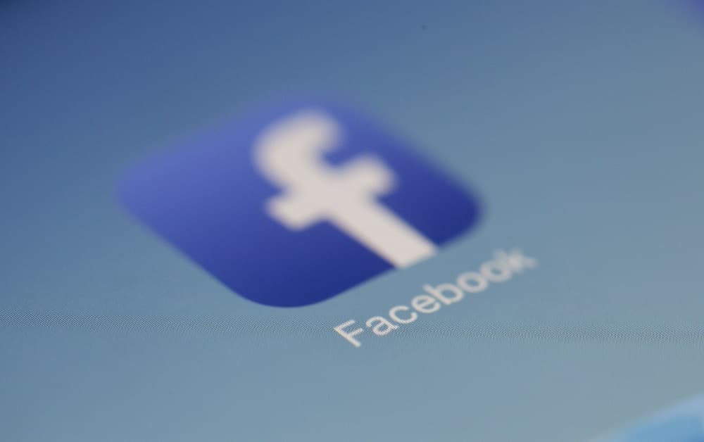 Facebook mulai menambahkan nama Anda di Instagram (dan akan melakukannya di WhatsApp)