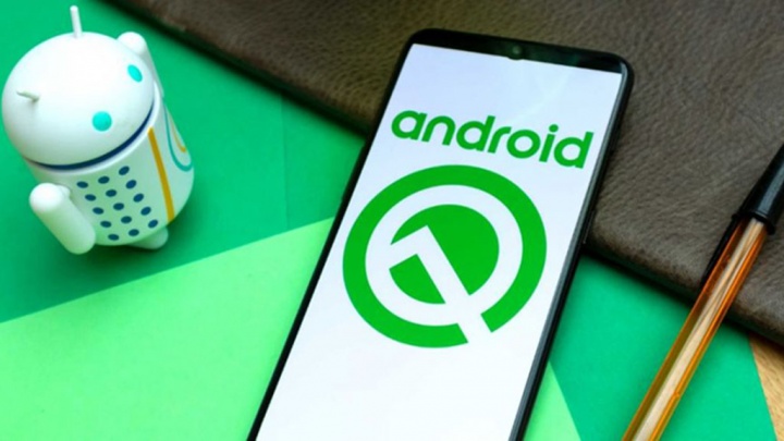 Android Q Smartphone dengan Android Google