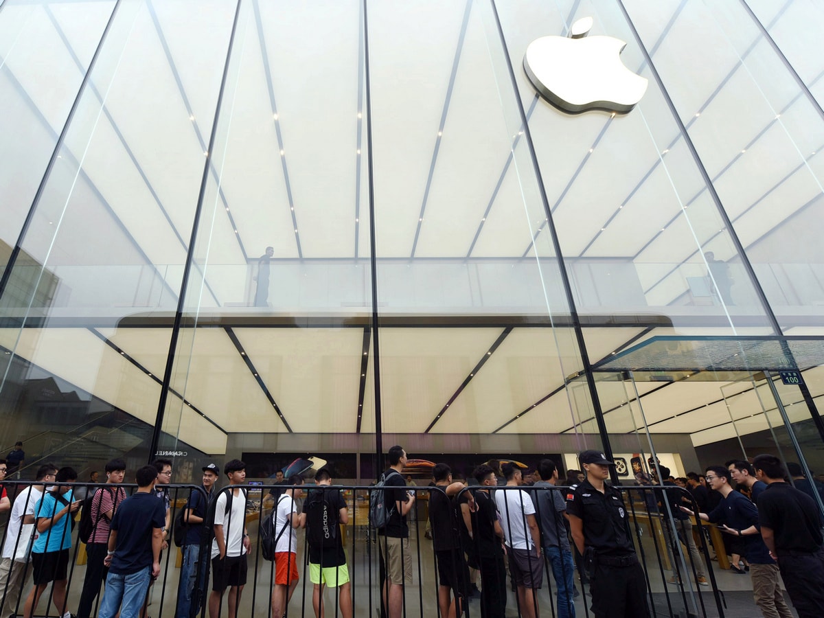 India Said to Woo Firms Like Apple to Capitalise on US-China Trade War