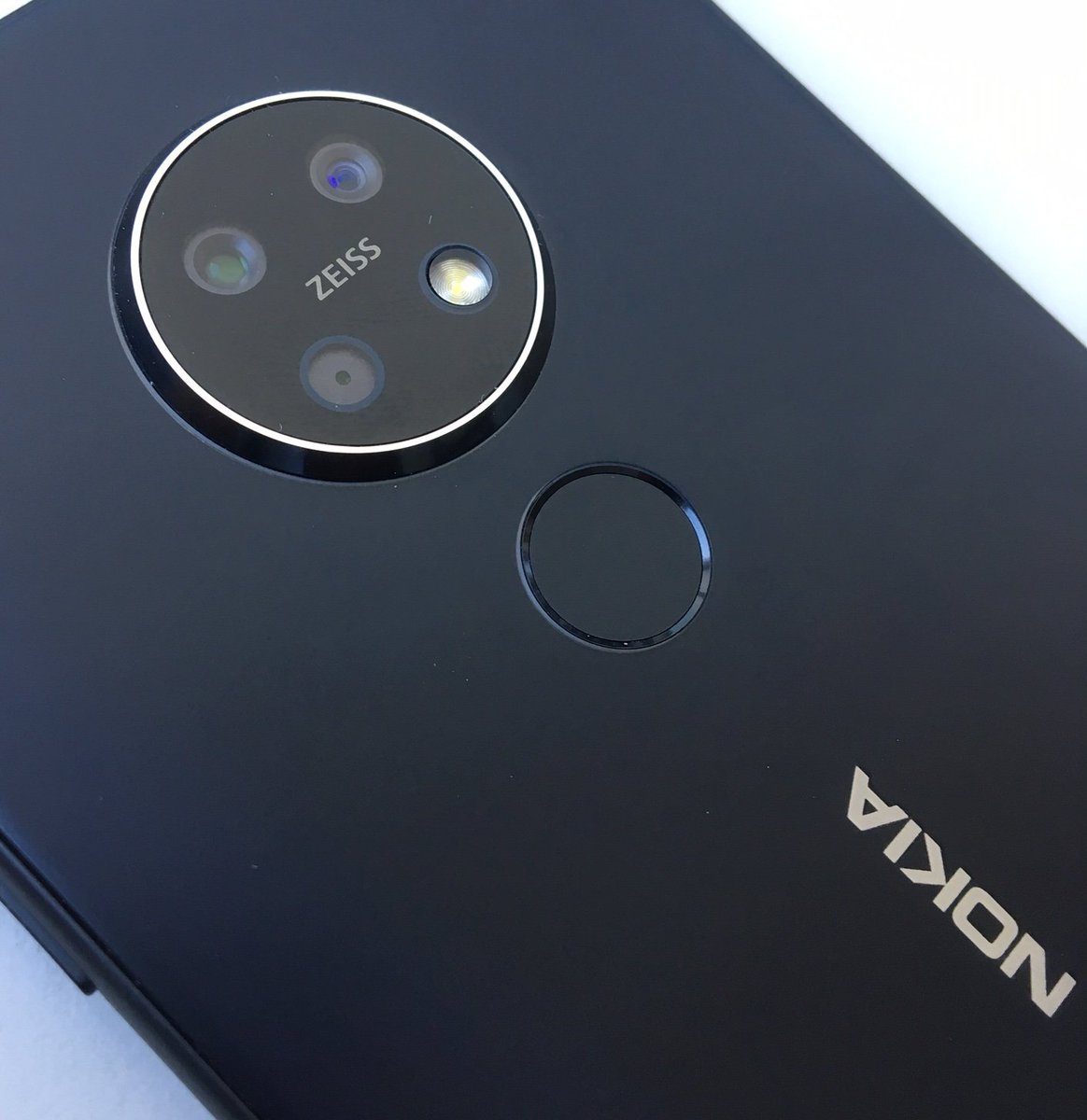 Nokia 7.2 baru menunjukkan kepada kami tiga kamera dalam beberapa gambar yang bocor