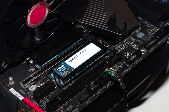 Phison Pratinjau Next-Gen PCIe 4.0 SSD Controllers: Hingga 7 GB / s, NVMe 1.4