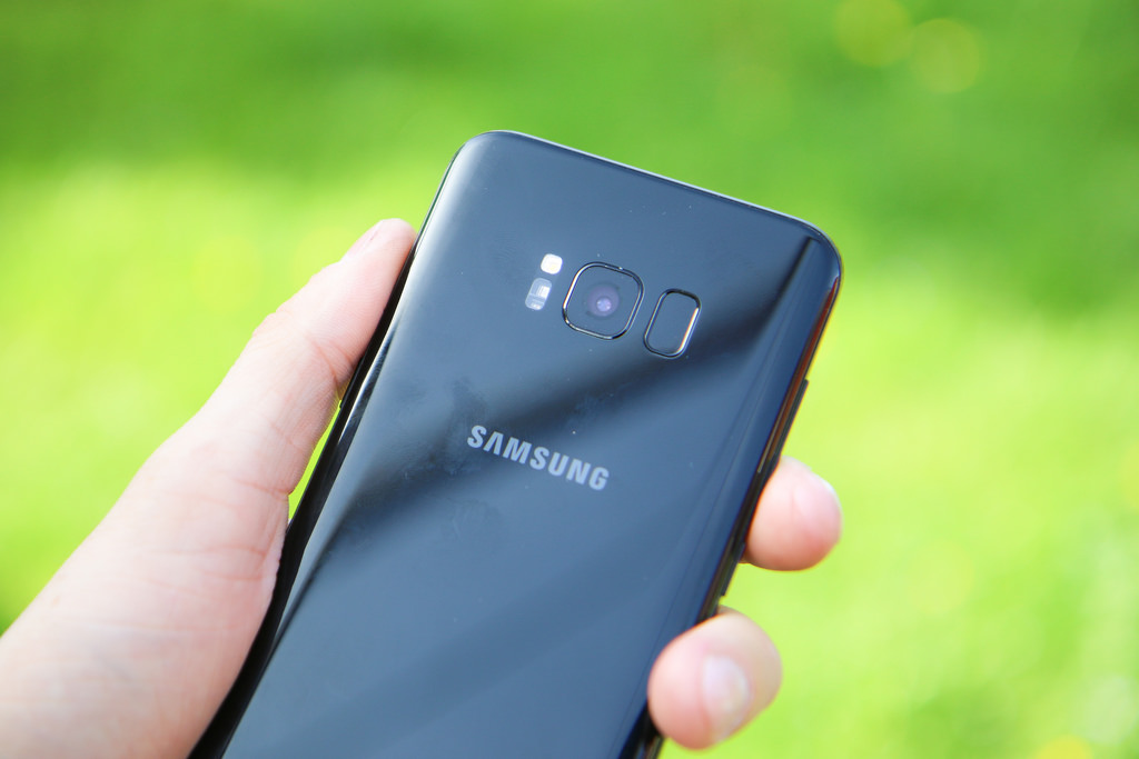 Samsung Galaxy A90 akan menghadirkan kamera geser dan berputar
