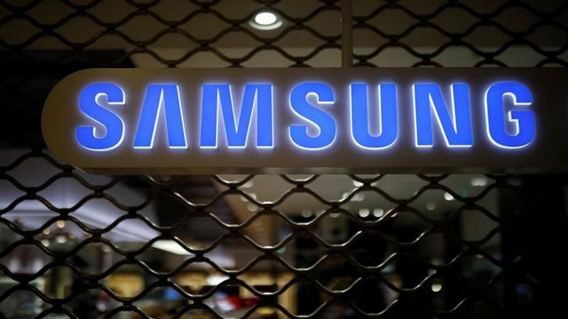 Samsung Galaxy Sport nampak disaring memperlihatkan semua desainnya
