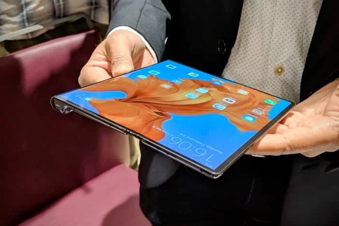 Huawei Mate X hopfällbar smartphone är inte redo för lansering ännu