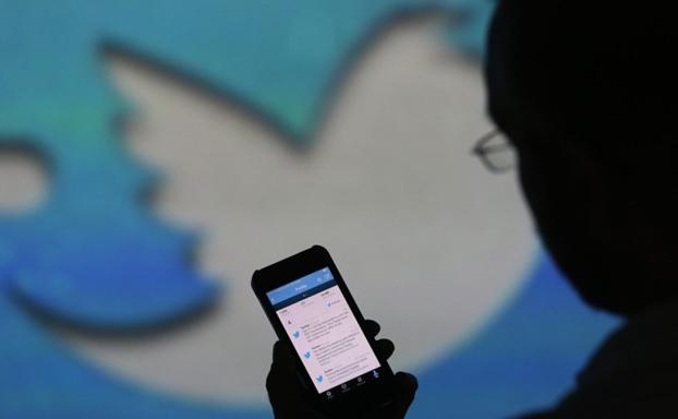 Twitter menyatakan bahwa dia bisa menggunakan data pengguna untuk iklan tanpa izinnya
