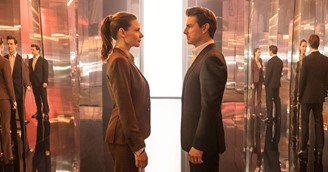 Tom Cruise dan Rebecca Ferguson dalam Mission: Impossible - Fallout (2018)