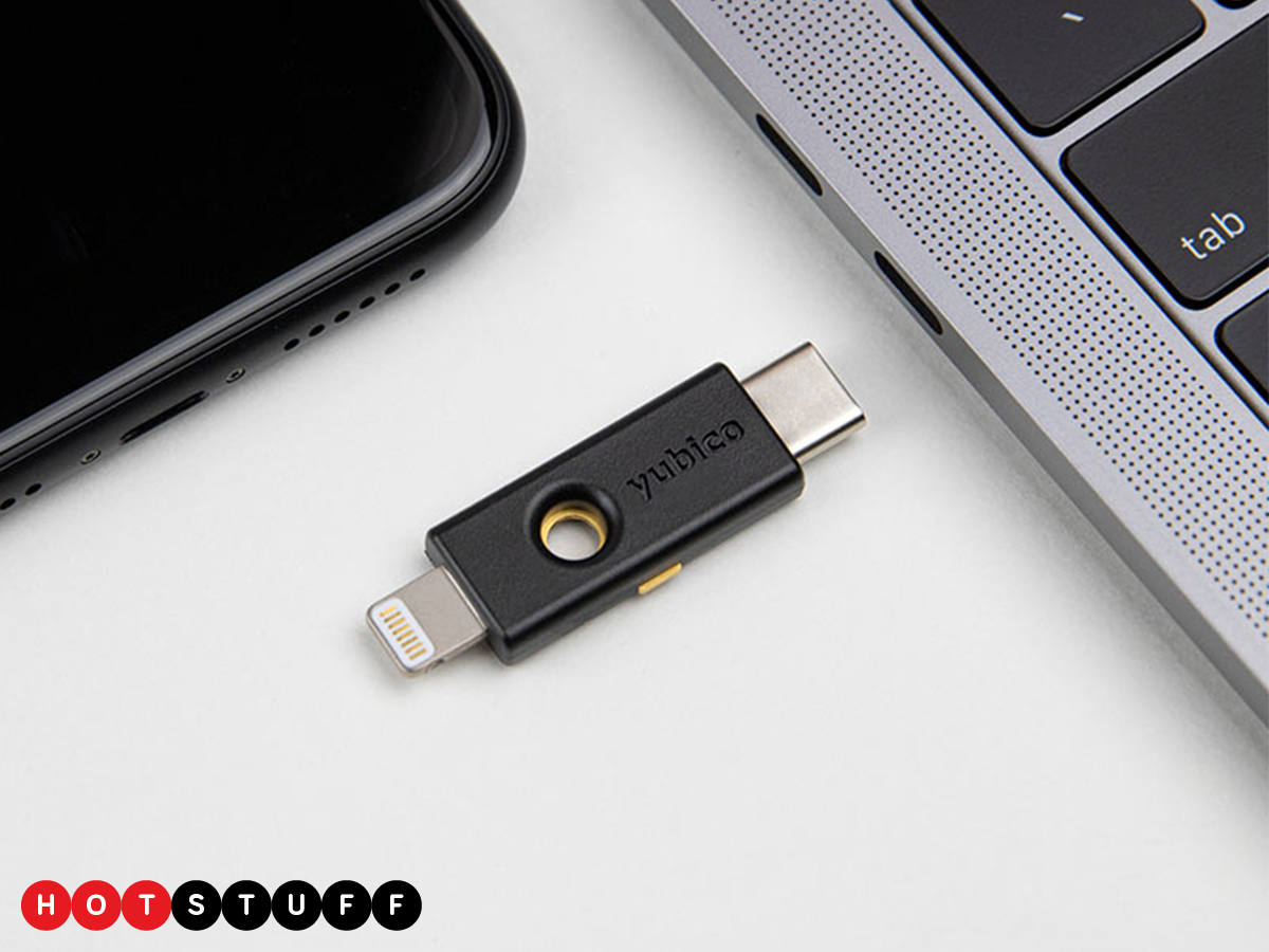 YubiKey 5Ci adalah kunci keamanan fisik pertama di dunia untuk perangkat Lightning dan USB-C