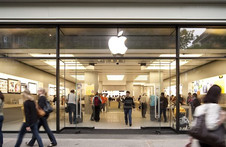 att Apple Store Zürich bytte plats och kommer att öppna igen…