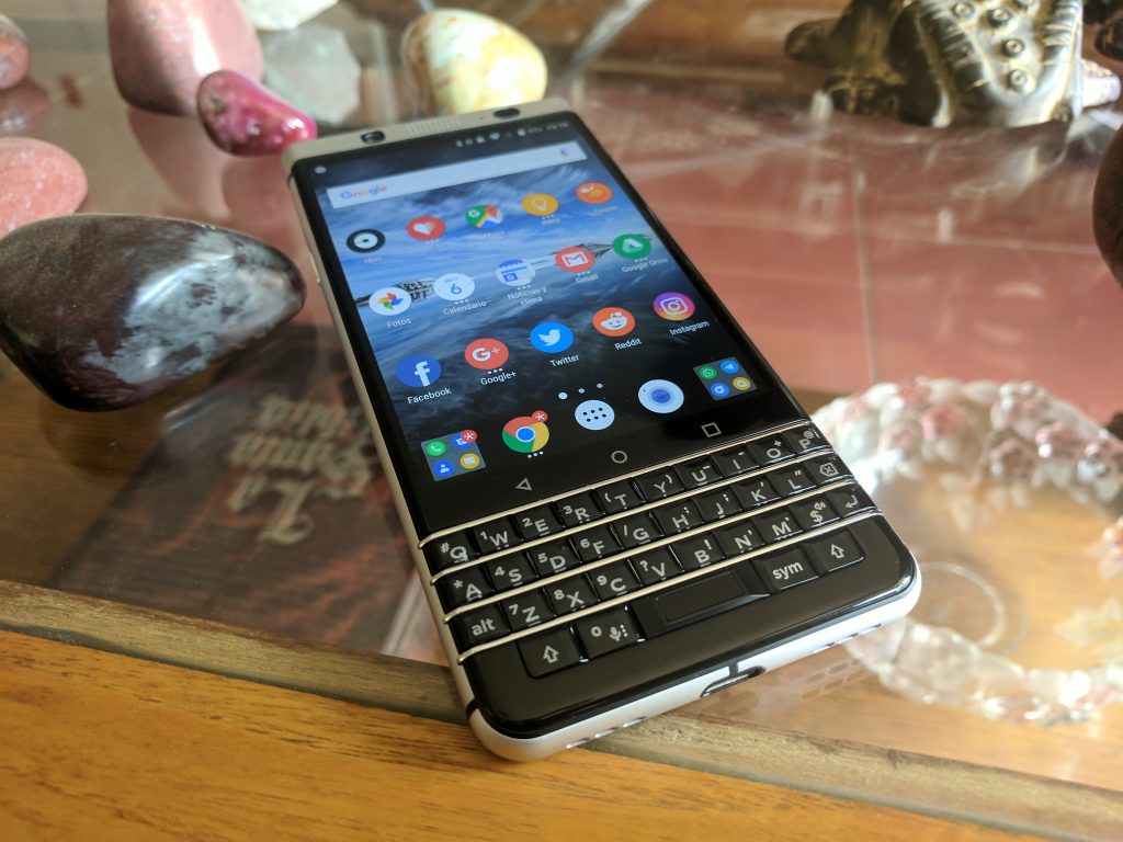 BlackBerry KEYone Review 12