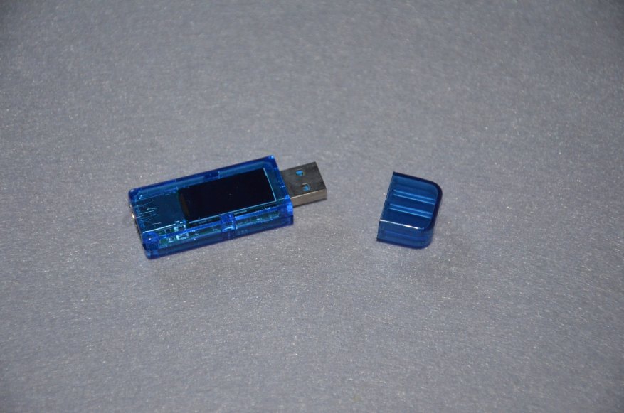 Penguji USB AT34 dengan tampilan dan pengukuran OLED hingga 30 V dan hingga 4 A 6