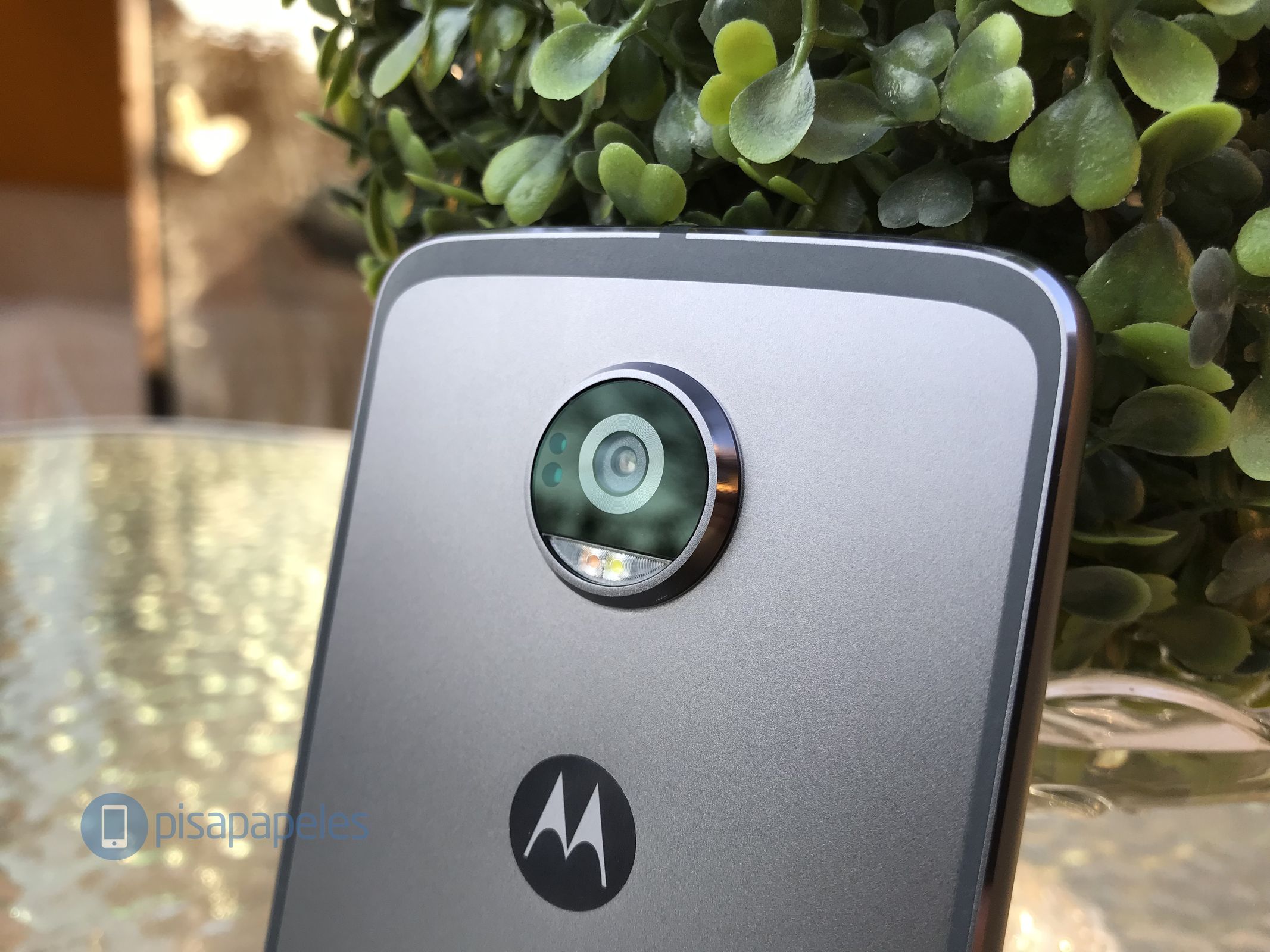 Ulas Motorola Moto Z2 Play 8