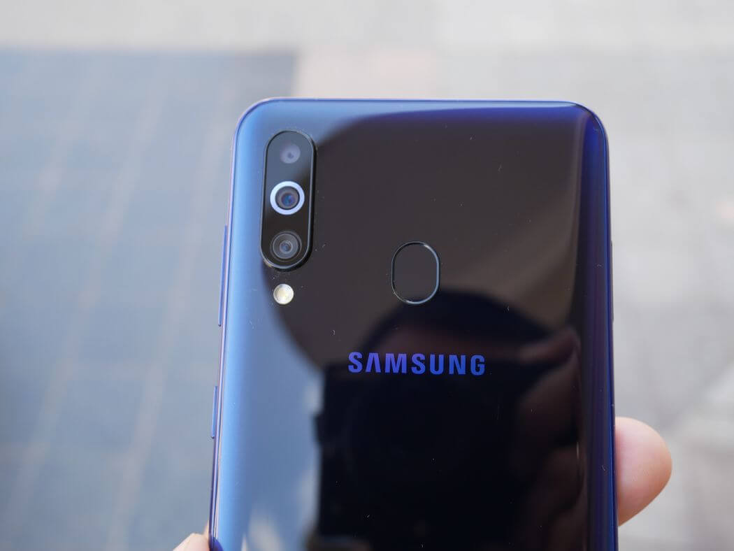 Samsung Galaxy Đánh giá A60: Điện thoại thông minh tốt nhất có màn hình Infinity-O với giá $ 219